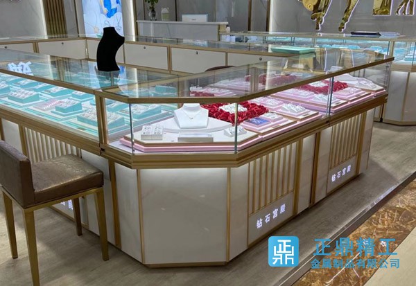 钻石宫殿—钻石珠宝首饰柜台展示柜